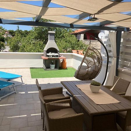פרמנטורה Apartments Vlasta מראה חיצוני תמונה