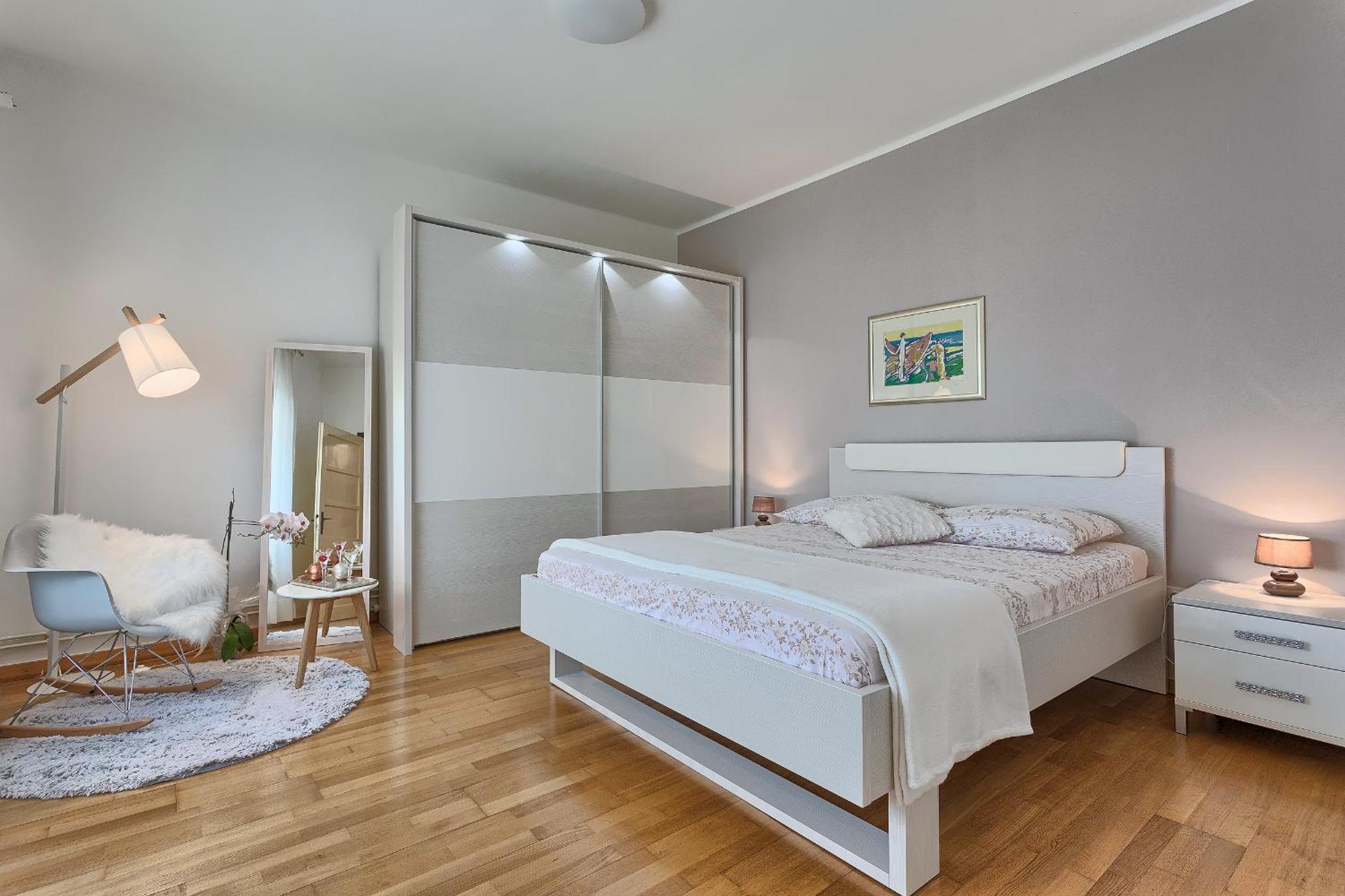 פרמנטורה Apartments Vlasta מראה חיצוני תמונה