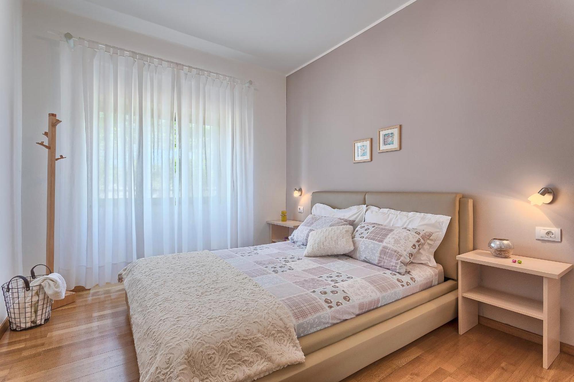 פרמנטורה Apartments Vlasta מראה חיצוני תמונה